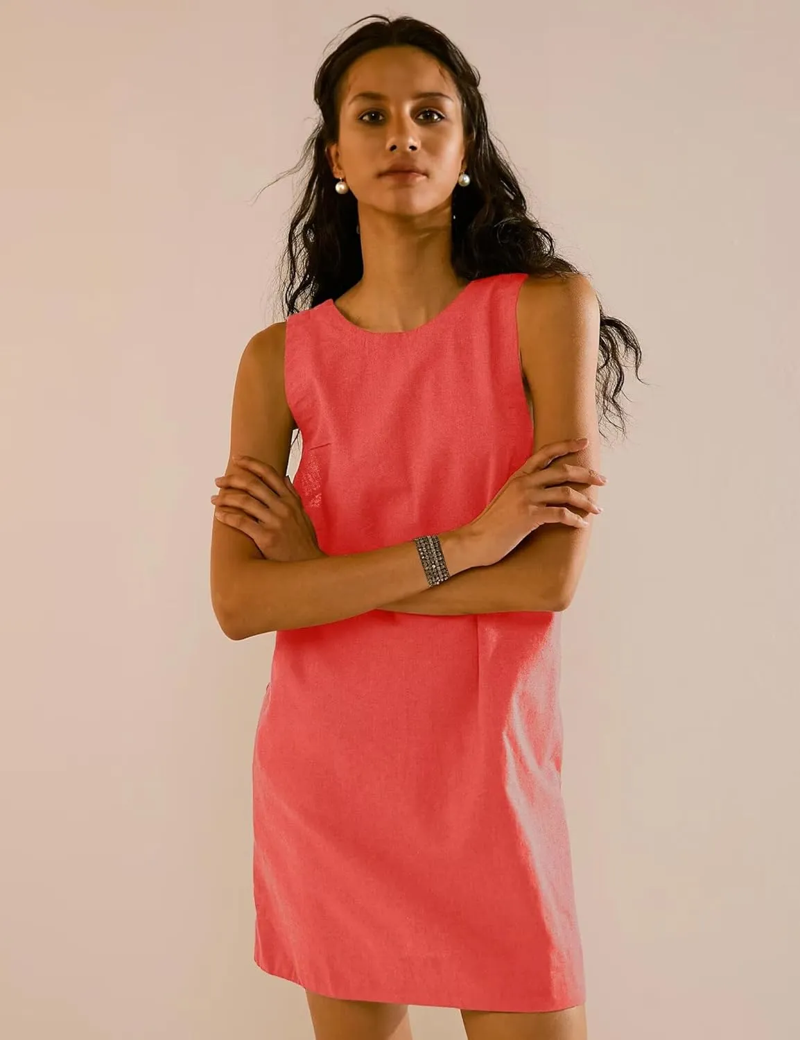 VIUTIL Womens Summer Linen Mini Dress Boat Neck Low Back Sleeveless Tank Dresses with Pockets 2025 Vacation Outfits